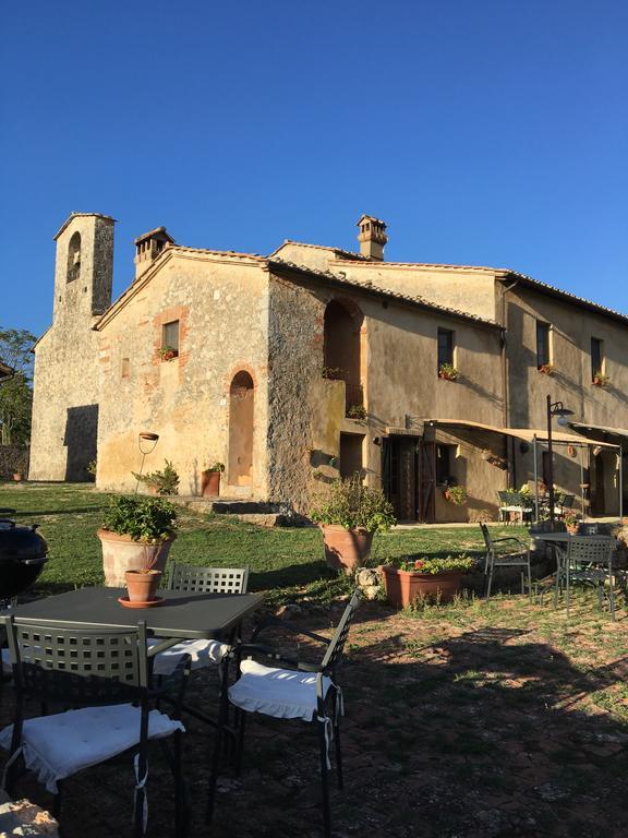La Canonica Di San Michele Monteriggioni Exteriör bild