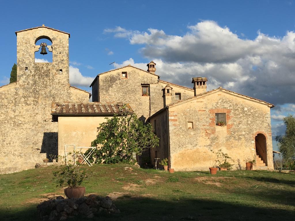 La Canonica Di San Michele Monteriggioni Exteriör bild